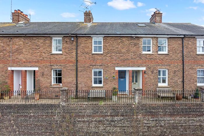 2 Bedroom Terraced House For Sale In Jarvis Lane, Steyning, BN44
