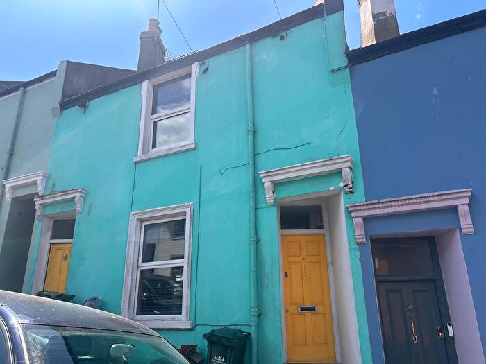 1 Bedroom Terraced House To Rent In Albion Hill, Brighton, BN2