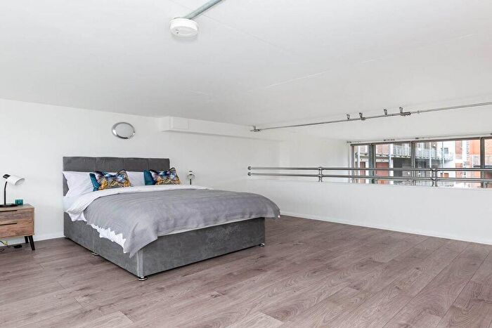 1 Bedroom Flat To Rent In Ability Plaza, Dalston, E8