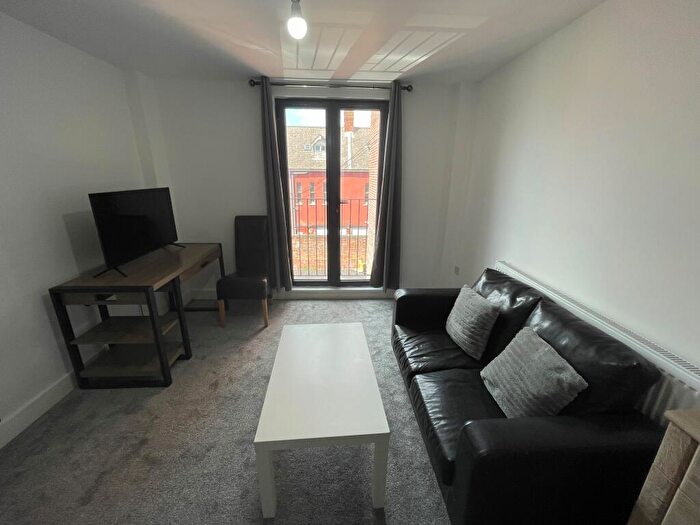 Flat To Rent In Palmerston Road, BH1
