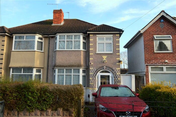 3 Bedroom Semi-Detached House To Rent In Cateswell Road, Birmingham, West Midlands, B11