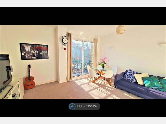 2 Bedroom Flat To Rent In Lock Keepers Heights, London, SE16