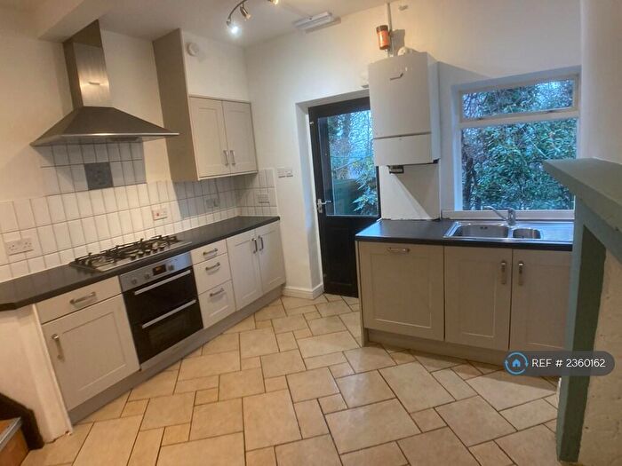 4 Bedroom Terraced House To Rent In Boyce Street, Sheffield, S6