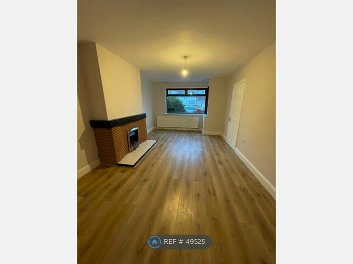 3 Bedroom Semi-Detached House To Rent In Maylands Avenue, Hornchurch, RM12