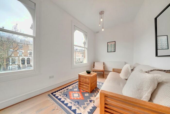 1 Bedroom Flat To Rent In Petherton Road, Highbury, London, N5