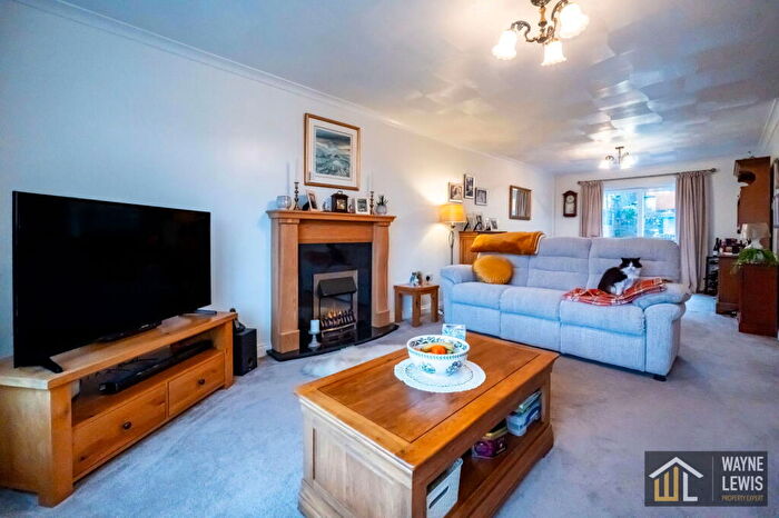 4 Bedroom Detached House For Sale In Maes Y Sarn, Pentyrch, Cardiff, CF15 - Photo 9