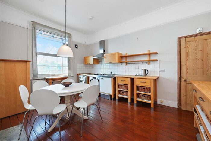 1 Bedroom Apartment To Rent In St. Pauls Avenue, Willesden Green, London, NW2