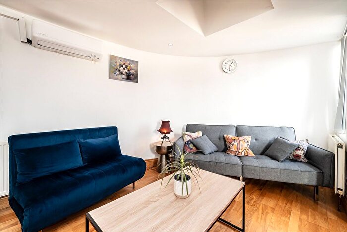 1 Bedroom Flat To Rent In Cromwell Road, London, SW5