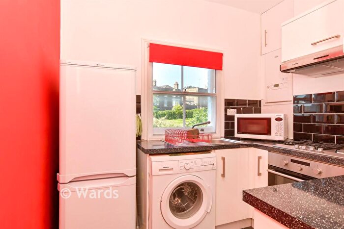 2 Bedroom Duplex For Sale In The Terrace, Rochester, Kent, ME1