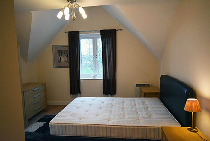 2 Bedroom Apartment To Rent In Oakwood Drive, Worsley, M28