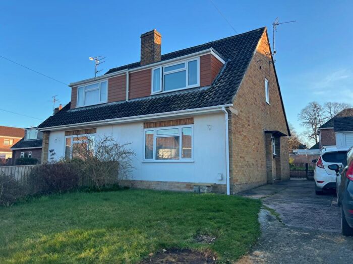 3 Bedroom Semi Detached House For Sale In Highbury Park, Warminster, BA12