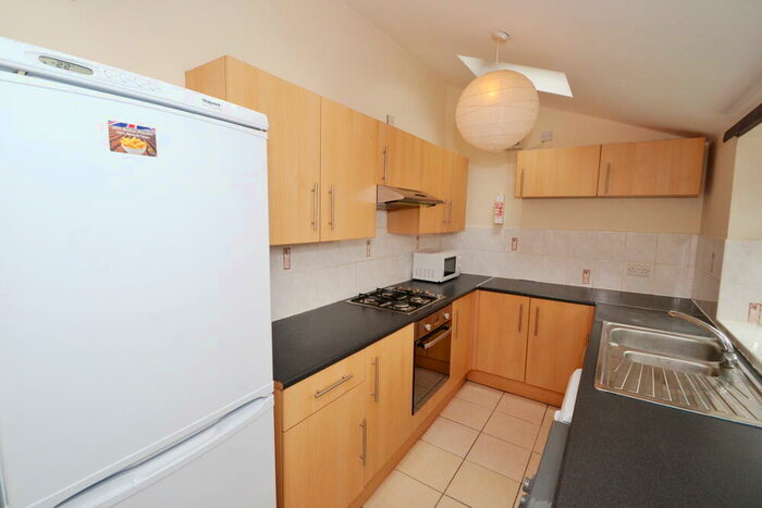 5 Bedroom Detached House To Rent In (Bed) Balfour Road, Lenton, Nottingham, NG7