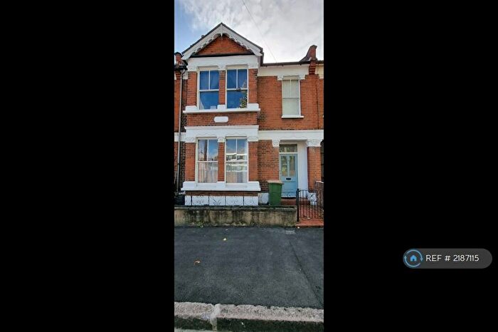 3 Bedroom Terraced House To Rent In Kingsley Road, London, E7