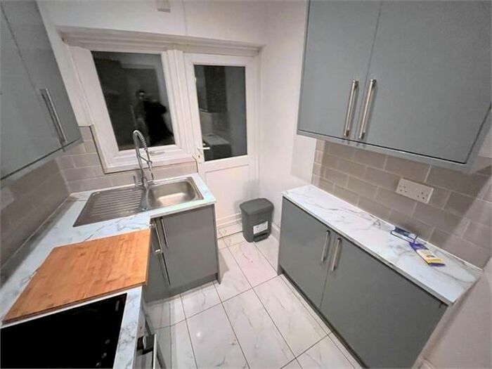 1 Bedroom Terraced House To Rent In Knowles Hill Cresent, Lewisham, London, SE13