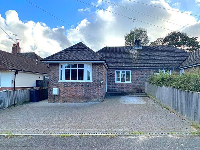 3 Bedroom Semi Detached Bungalow For Sale In Grangecourt Drive, Bexhill-On-Sea, TN39