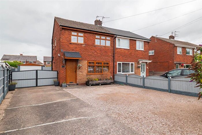 2 Bedroom Semi-detached House For Sale In Mercer Road, Lostock Hall, Preston, PR5