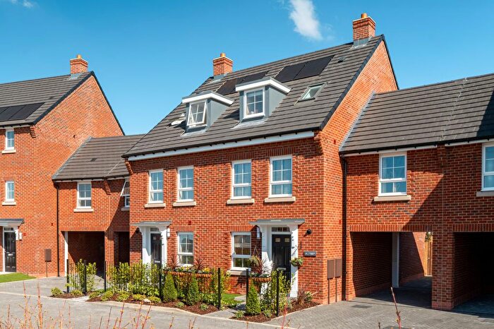 4 Bedroom Semi-detached House For Sale In "Padstow" At Armstrongs Fields, Broughton, Aylesbury, HP22