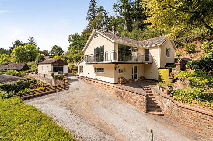 3 Bedroom Detached House For Sale In Northmoor Road, Dulverton, TA22