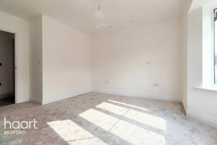 3 Bedroom Detached Bungalow For Sale In The Stratford, Bromham, MK43