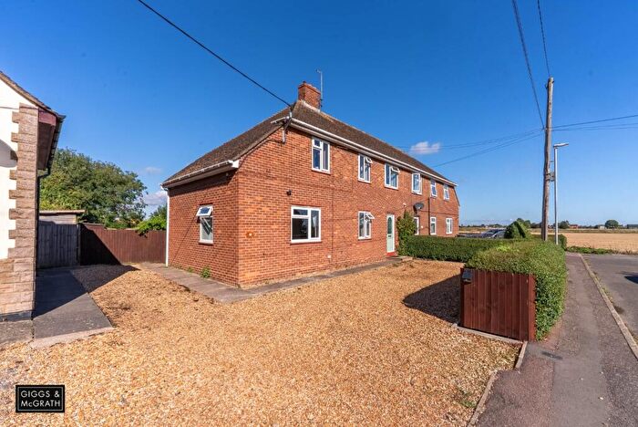 3 Bedroom Semi-Detached House For Sale In Ashbeach Road, Ramsey St. Marys, Ramsey, Huntingdon, Cambridgeshire, PE26