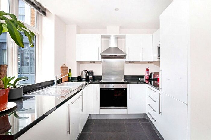 Studio To Rent In Old South Lambeth Road, London, SW8