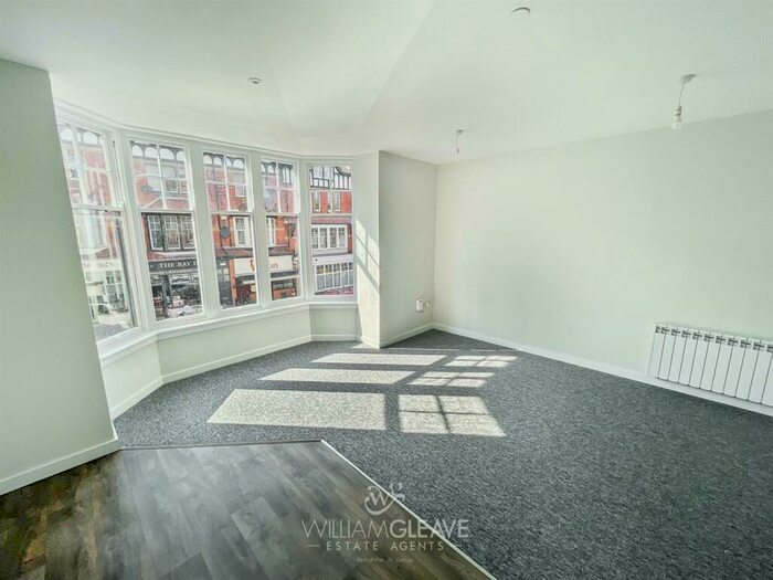 2 Bedroom Flat To Rent In Penrhyn Road, Colwyn Bay, LL29