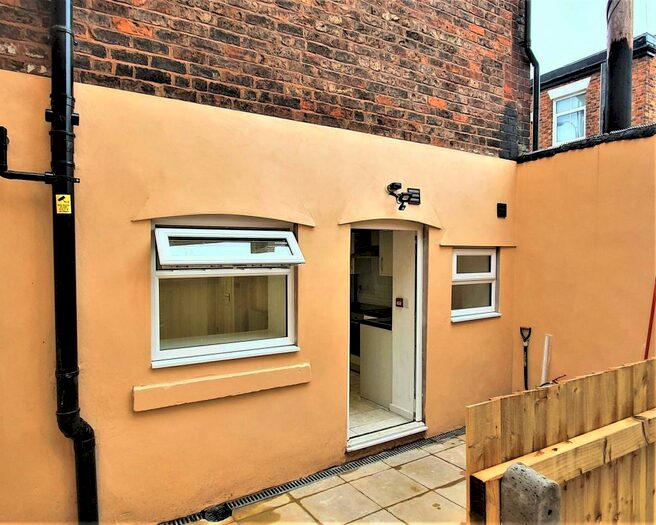 1 Bedroom Flat To Rent In Chester Street, Saltney, Chester, CH4