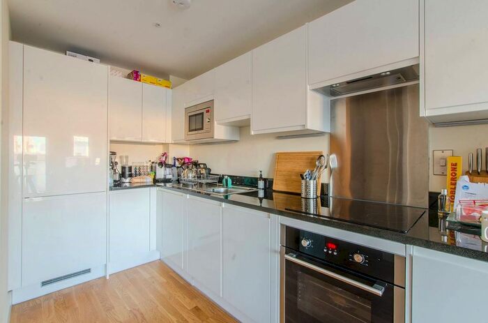 2 Bedroom Flat For Sale In Keymer Place, Canary Wharf, London, E14