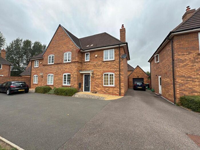 3 Bedroom Semi-Detached House To Rent In Randall Lane, Stewartby, MK43