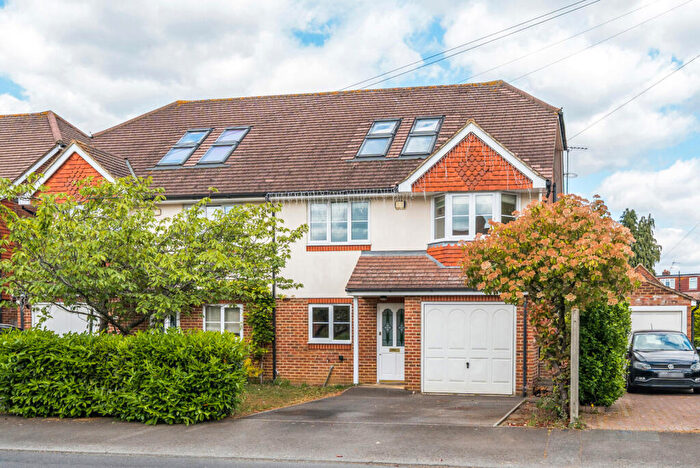 5 Bedroom Semi-Detached House For Sale In Grange Road, New Haw, KT15