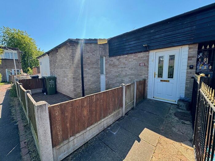 3 Bedroom Terraced House For Sale In Eastbrooks Mews, Basildon, Essex, SS13
