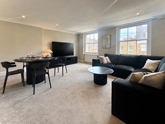 2 Bedroom Flat To Rent In Gloucester Place, London, W1U