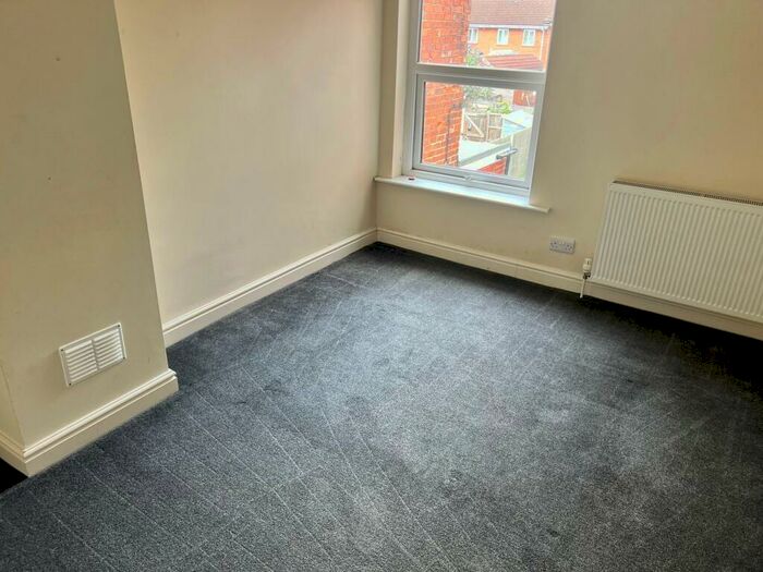 3 Bedroom Terraced House For Sale In Duke Street, Creswell, Worksop, S80