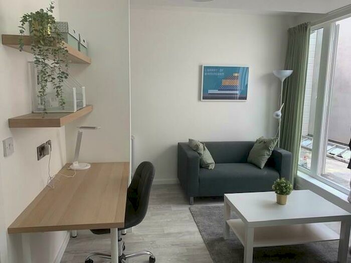 Studio To Rent In Studio, Delta Studios, Bristol Road, Selly Oak, Birmingham, B29