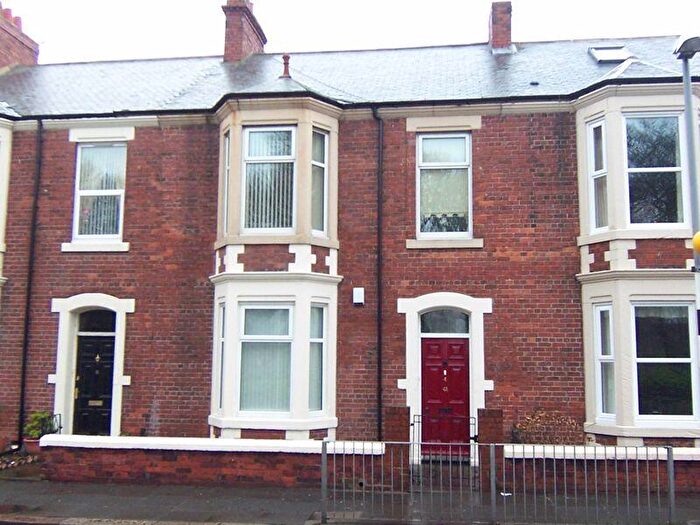 2 Bedroom Flat To Rent In Belgrave Crescent, Blyth, NE24