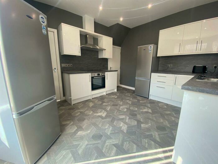 6 Bedroom Private Hall To Rent In West Street, Lancaster, LA1