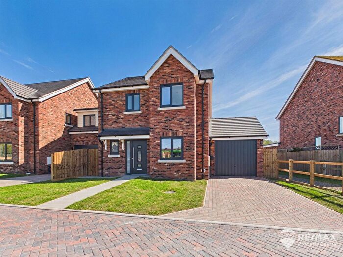 3 Bedroom Detached House For Sale In Oakley Gardens, Little Oakley, Harwich, CO12