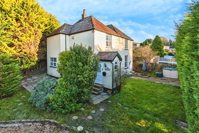 4 Bedroom Detached House For Sale In Dale Hill, Ticehurst, Wadhurst, East Sussex, TN5
