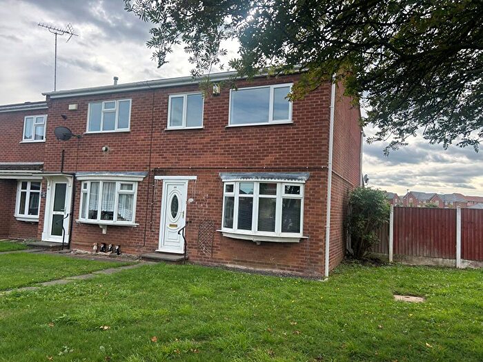 3 Bedroom Semi Detached House To Rent In Hamilton Drive, Warsop, NG20