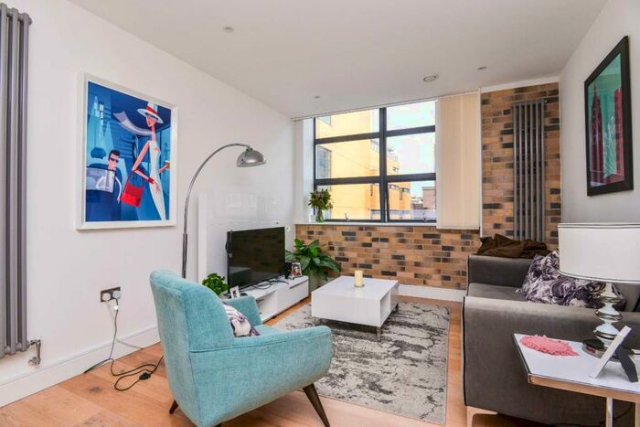 2 Bedroom Flat To Rent In Carlow Street, Camden, London, NW1