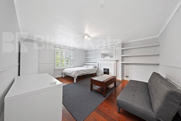 4 Bedroom Flat To Rent In Camden Road, Camden Borders, N7