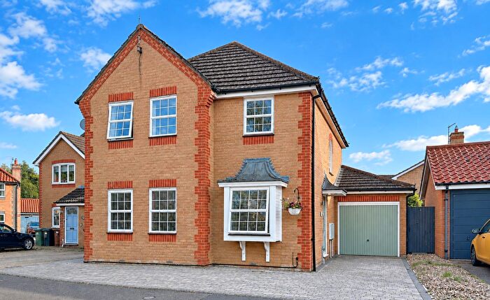 4 Bedroom Detached House For Sale In Woodlark Close, Thetford, IP24