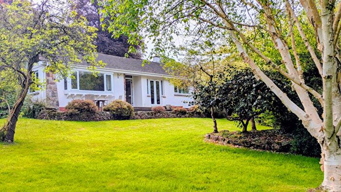 3 Bedroom Detached Bungalow For Sale In Brook Lane, Shaldon, TQ14