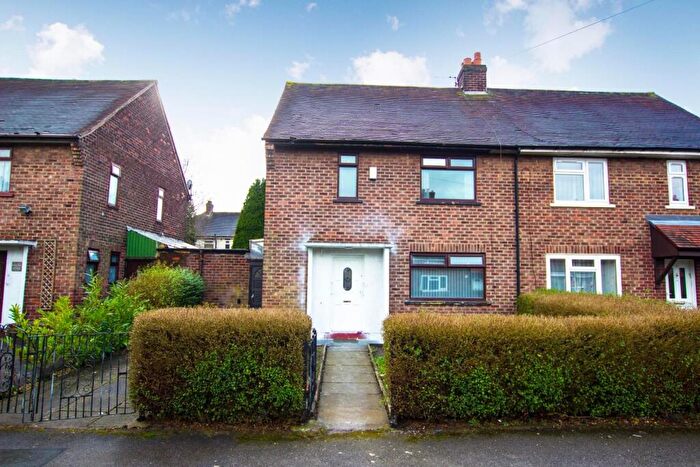 3 Bedroom Semi Detached House To Rent In Hazelhurst Road, Ribbleton, PR2