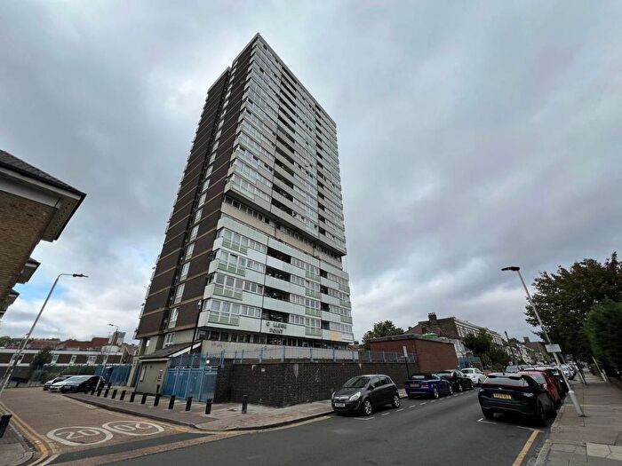 2 Bedroom Flat For Sale In Wolffe Gardens, London, E15