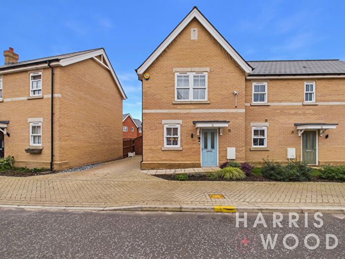 3 Bedroom Semi Detached House For Sale In Sunfire Way, Colchester, CO4