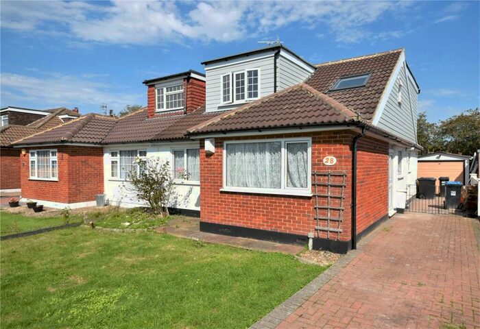 5 Bedroom Semi-Detached House To Rent In Orchard Road, Smallfield, Horley, RH6