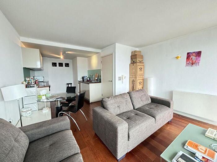 1 Bedroom Flat To Rent In Deansgate, Beetham Tower, M3