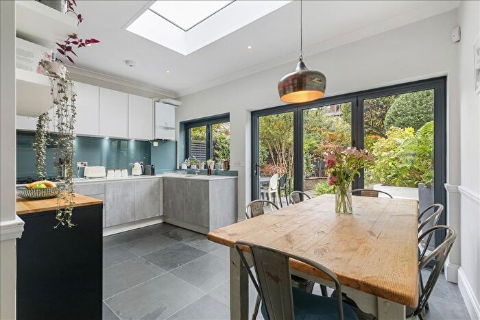 5 Bedroom Terraced House For Sale In Ellaline Road, Hammersmith, London, W6