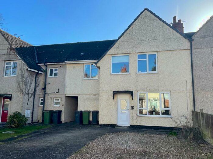 4 Bedroom Terraced House To Rent In King George Avenue, Ashby-de-la-Zouch, LE65